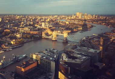 Tower Bridge, İngiltere ile Londra hava görüntüsü