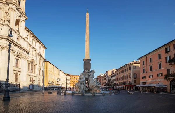 Egyptský Obelisk Náměstí Navona Ráno Řím Itálie — Stock fotografie