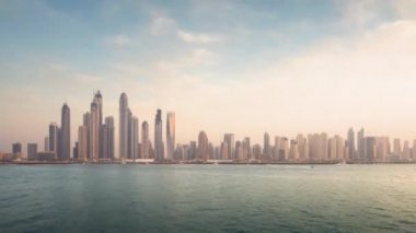Dubai Marina, gökdelenlerin Timelapse günbatımı zamanı, Birleşik Arap Emirlikleri