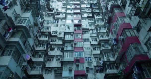 Edificios residenciales en Hong Kong, China — Vídeo de stock