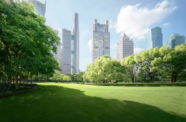 Yeşil Alan, Lujiazui Merkez, Şangay, Çin — Stok fotoğraf