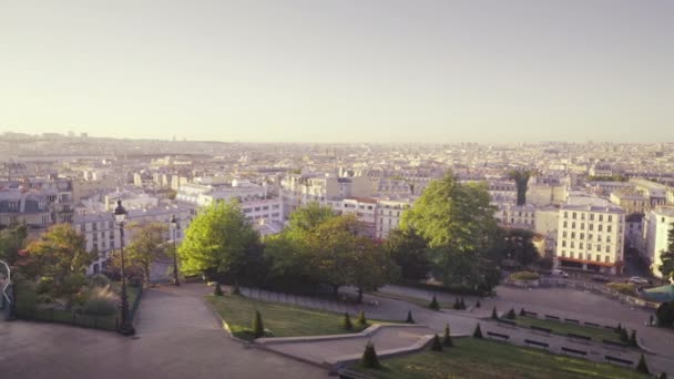 Panorama Paříže z Montmartru, Francie — Stock video