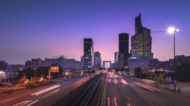 タイムラプス、夕暮れのパリ Ladefense — ストック動画