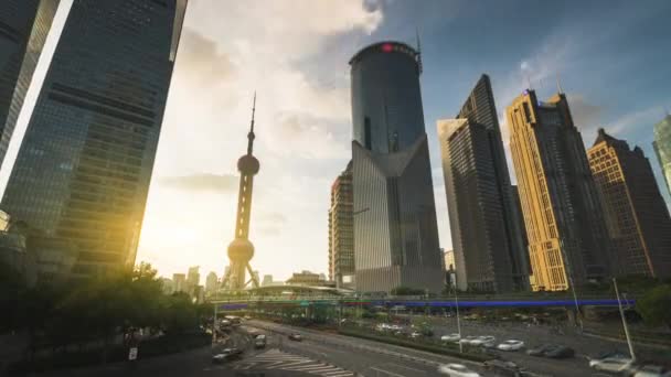 Lapso de tempo do pôr do sol, centro financeiro de Shanghai Lujiazui, China — Vídeo de Stock