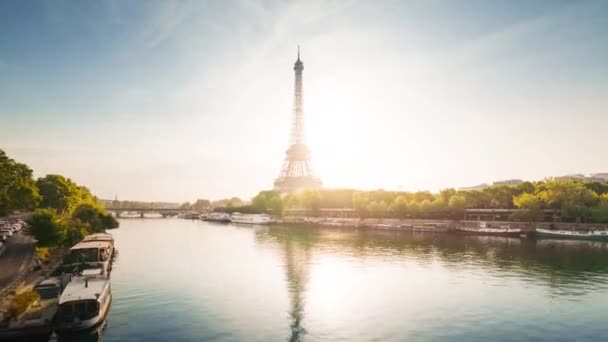 法国，巴黎，埃菲尔铁塔，超高落差 — 图库视频影像