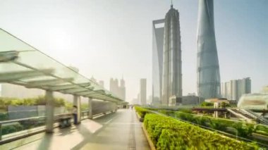 Hiper hata, Pudong finans bölgesi Şangay, Çin