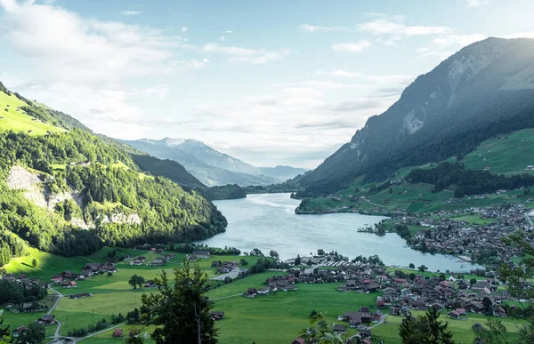 Vista Aérea Del Lago Lungernsee Suiza Europa —  Fotos de Stock