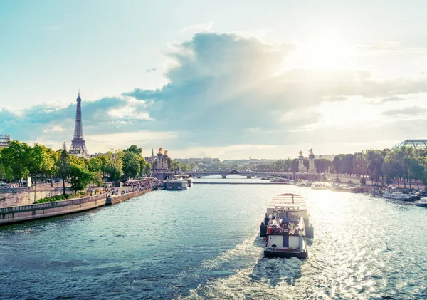 Most Aleksandra Iii Wieża Eiffla Paryż Francja — Zdjęcie stockowe