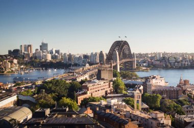 Sydney 'nin Avustralya' daki Liman Köprüsü 'ndeki hava görüntüsü.