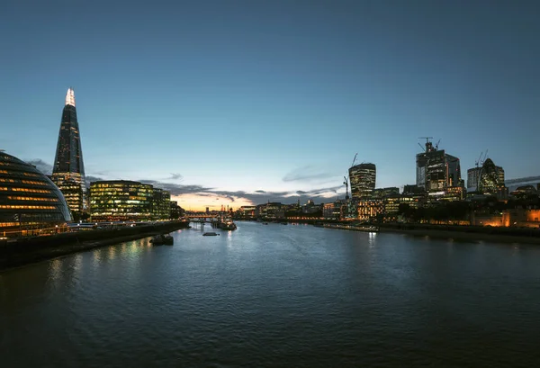 Atardecer Londres Río Támesis Desde Tower Bridge Reino Unido — Foto de Stock