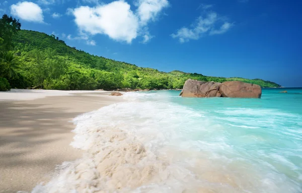 Пляж Anse Lab Острове Ислин Сейшельские Острова — стоковое фото