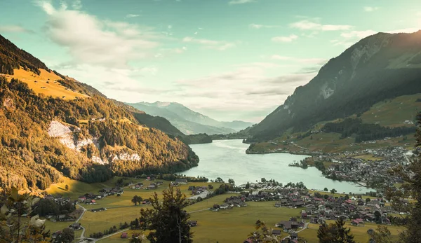 Vista Aérea Del Lago Lungernsee Suiza Europa —  Fotos de Stock