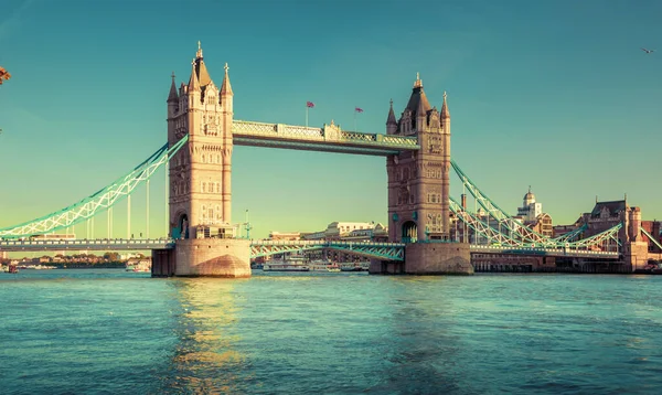 Tower Bridge London Storbritannien — Stockfoto