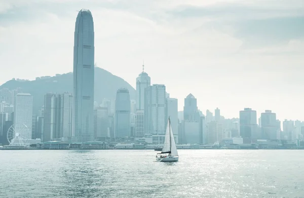 日落时分的香港港口 — 图库照片