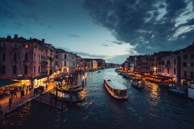 Gün batımında Büyük Kanal, Venedik, İtalya