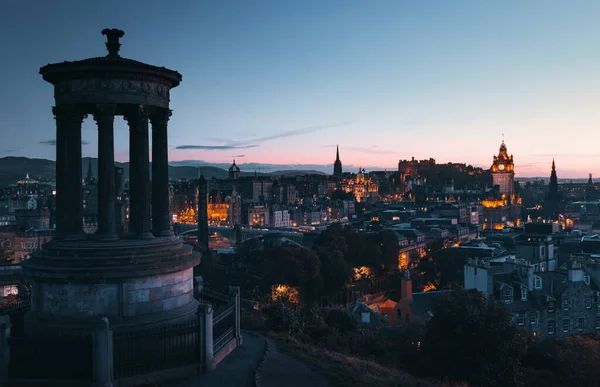 Edinburgh City Skyline Från Calton Hill Storbritannien — Stockfoto