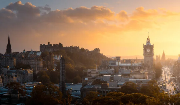 Stadtsilhouette Von Edinburgh Vom Calton Hill Großbritannien — Stockfoto