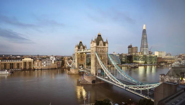 Tower Bridge London Storbritannien — Stockfoto