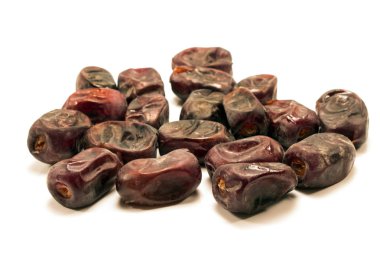 Hurma kuru meyve beyaz izole