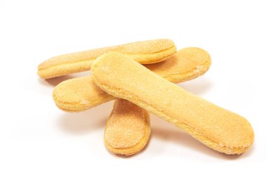 Ladyfinger bisküvi beyaz arka plan üzerinde izole   