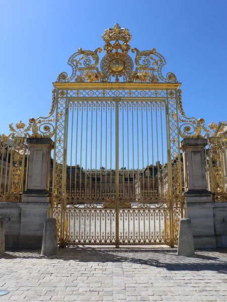 Poorten Van Cour Honneur Van Het Paleis Van Versailles — Stockfoto