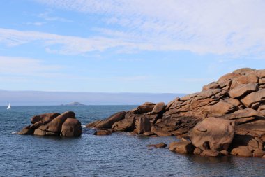 Cote de granit gülü ya da Pembe Granit Sahili, Fransa