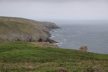 Pointe du Raz, Fransa 'nın Finistere kentinde çarpıcı bir doğal cazibe.