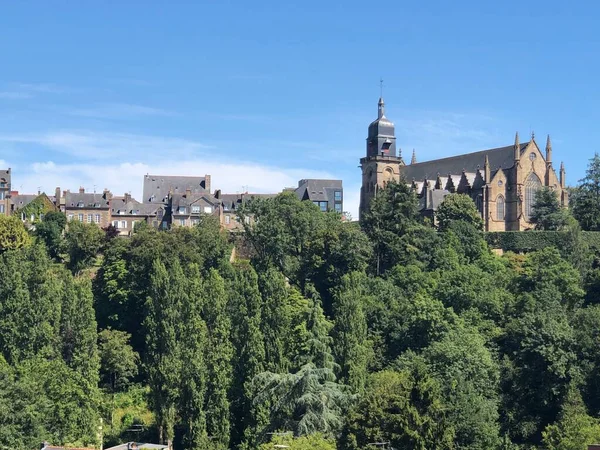 Fransa Nın Fougeres Şehrinin Manzarası — Stok fotoğraf