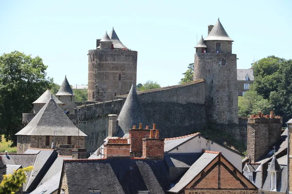 Ortaçağ Fougeres Şatosu Fransa — Stok fotoğraf