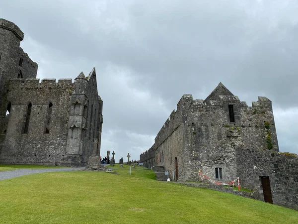 İrlanda 'daki Cashel Kayası