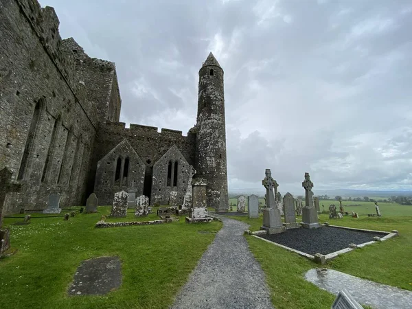 İrlanda 'daki Cashel Kayası