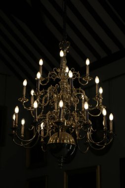 Malahide Şatosu 'nun içinde İrlanda' da yüzyılların tarihi ve mirası sergileniyor.