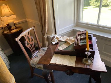 Malahide Şatosu 'nun içinde İrlanda' da yüzyılların tarihi ve mirası sergileniyor.