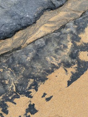 Denizin ham ve vahşi güzelliği Fanore Sahili 'nde yok oldu.