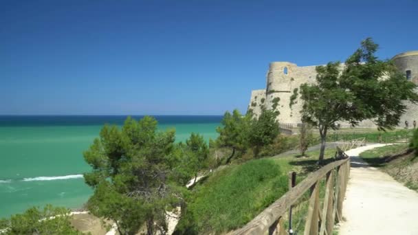 Vedere Frumosului Castel Aragonez — Videoclip de stoc