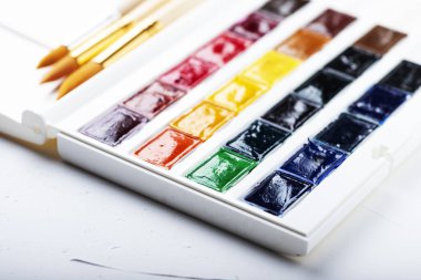 Suluboya boyalar, seçici odak kümesi