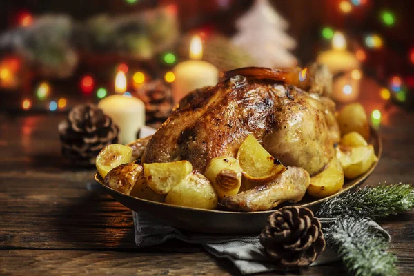 Roasted Turkey Orange Slices Potatoes Plate Thanksgiving Dinner — Stock Photo, Image