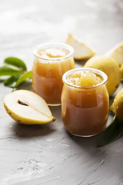 Sweet jam with yellow pears — Stock Photo, Image