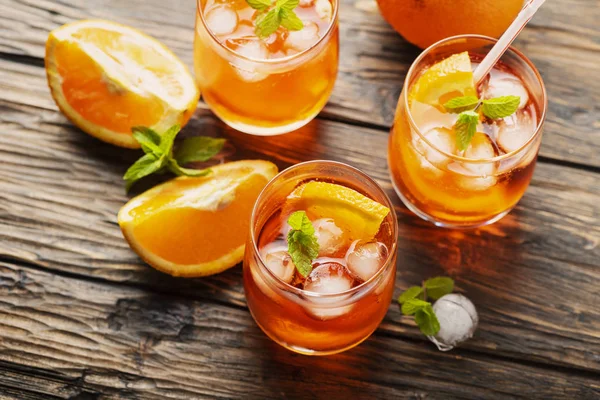 Aperol Spritz z orange — Zdjęcie stockowe