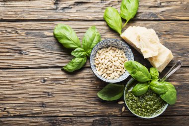 Tipik İtalyan pesto