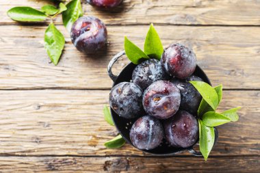 Tatlı kırmızı Erik