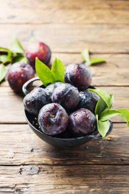 Tatlı kırmızı Erik