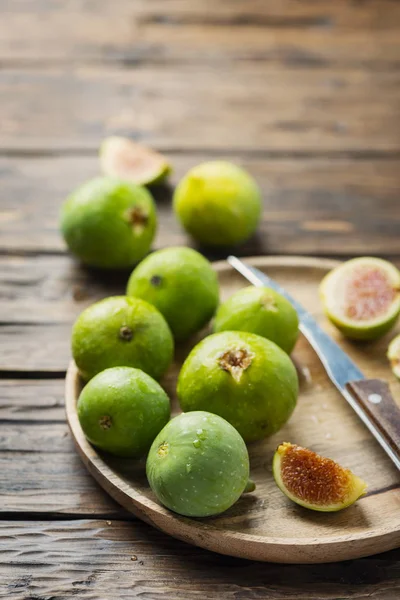 Sweet green figs — Stock Photo, Image