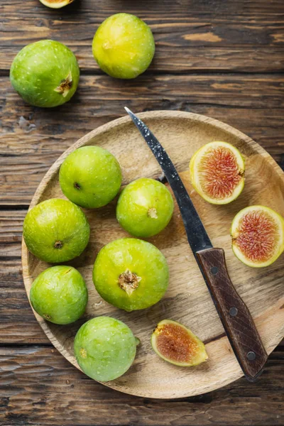 Sweet green figs — Stock Photo, Image