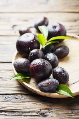 Tatlı kırmızı Erik