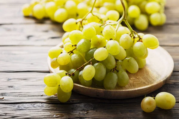 Sweet yellow grape — Stock Photo, Image