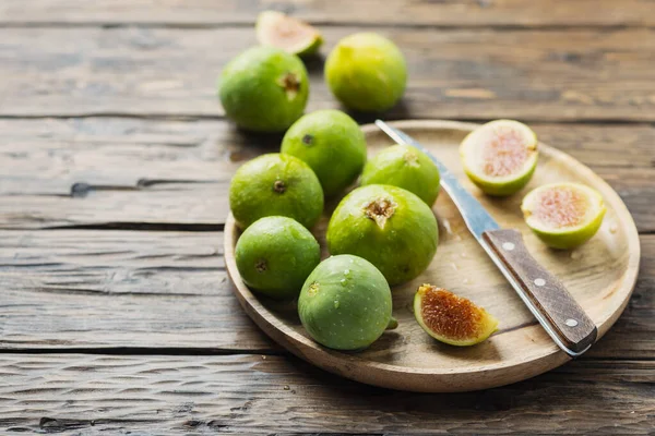 Sweet green figs — Stock Photo, Image