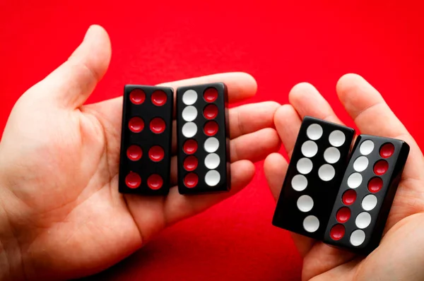 Player Holding Winning Chinese Dominos Red Felt Table Background Vintage — Stock Photo, Image