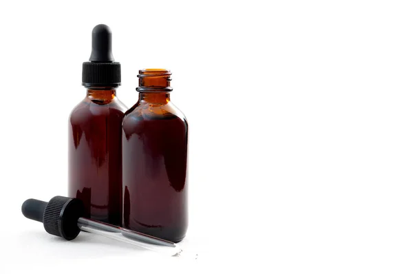 Homeopatyczny Środek Płyn Nalewka Leki Koncepcja Bliska Dwie Butelki Brązowego — Zdjęcie stockowe