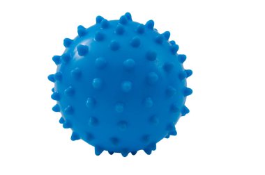 Coronavirus ve COVID-19 konsepti mavi kauçuk küre ile beyaz arka planda izole edilmiş, kırpma yolu kesme yolu ile
